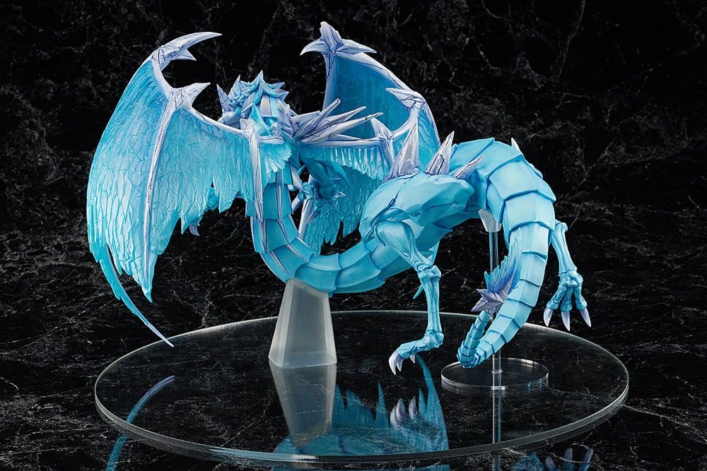 Amakuni Yu-Gi-Oh Card Game Monster Figure Collection Brionac Dragon of the Ice Barrier Figur