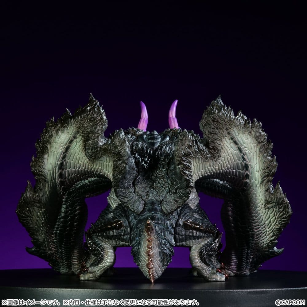 Capcom Monster Hunter Gore Magala Vinyl Figur
