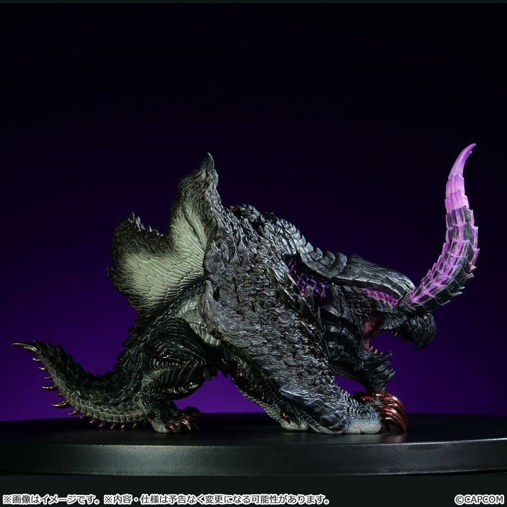 Capcom Monster Hunter Gore Magala Vinyl Figur