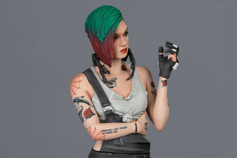 Dark Horse Cyberpunk 2077 Judy Alvarez Statue