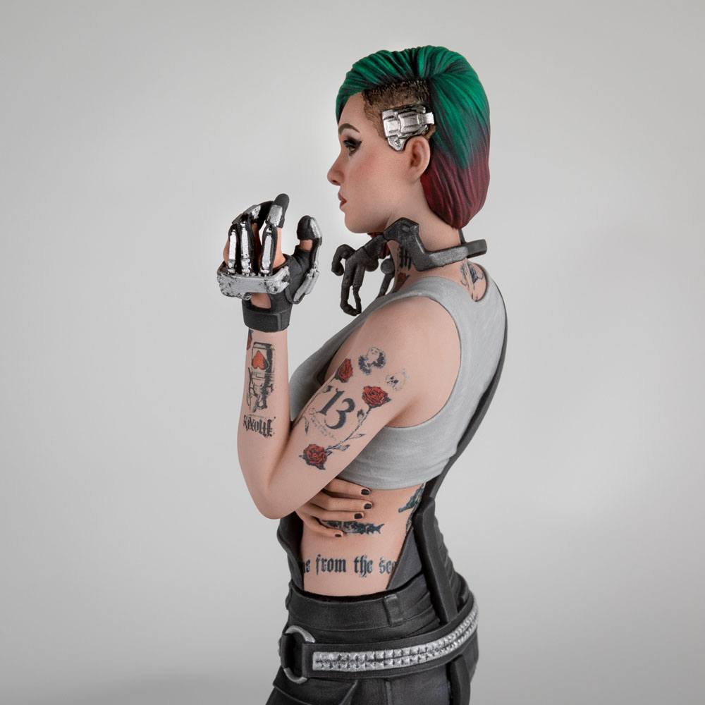 Dark Horse Cyberpunk 2077 Judy Alvarez Statue