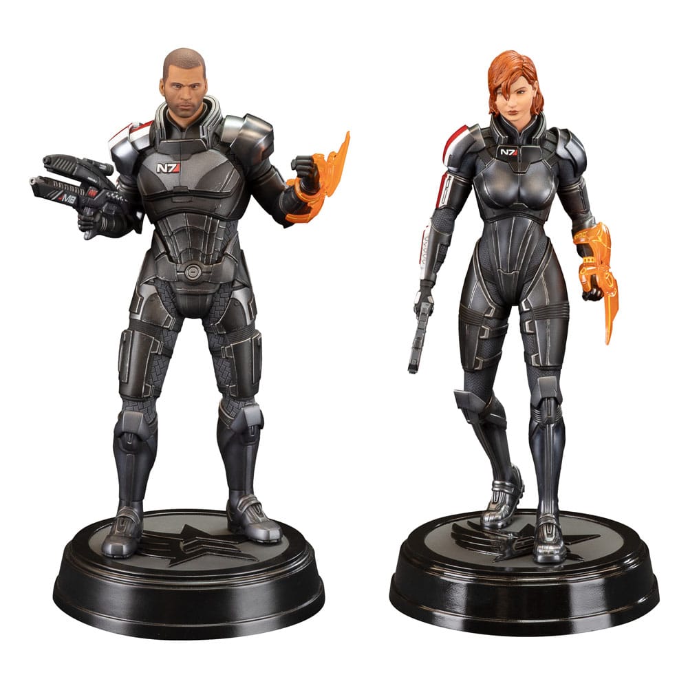 Dark Horse Mass Effect Commander John Shepard Statue