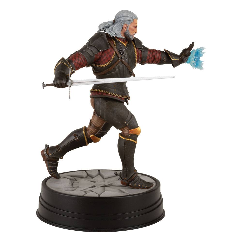 Dark Horse Witcher 3 Wild Hunt Geralt Toussaint Tourney Armor Statue