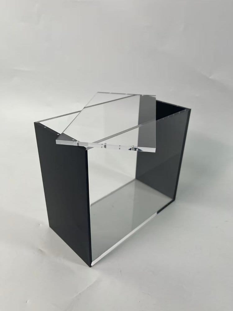 Evoretro Evoretro Magnetische Acryl Display Case Für ETB Mit Farbigen Seiten Schwarz