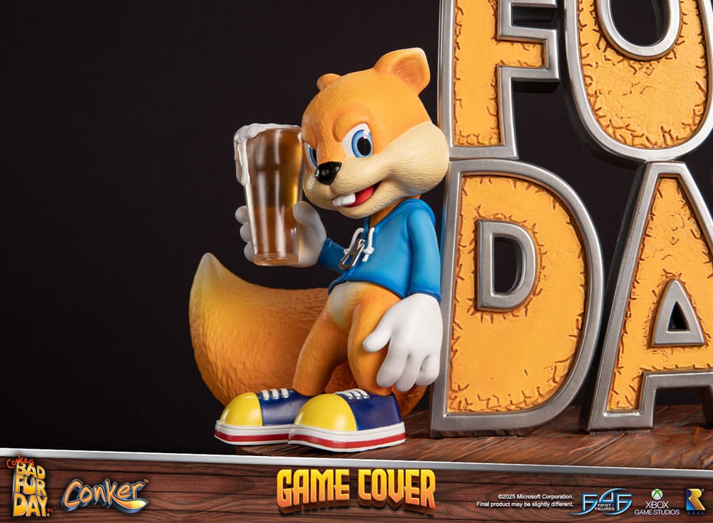 First 4 Figures Conker´s Bad Fur Day Game Cover Standard Edition Statue
