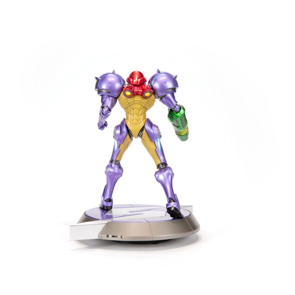First 4 Figures Metroid Metroid Prime Samus Gravity Suit Collector’s Edition Statue