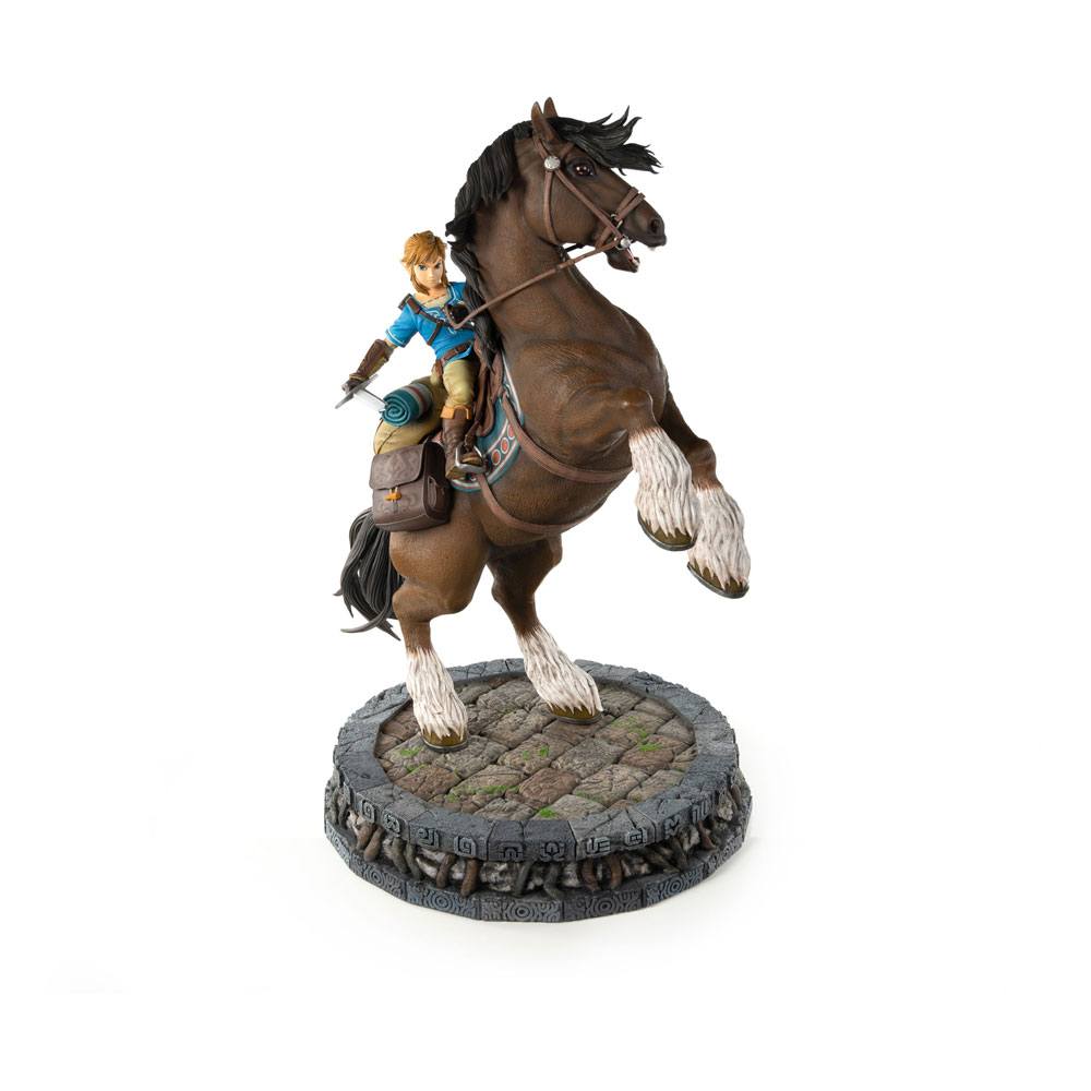 First 4 Figures The Legend of Zelda Breath of the Wild Link on Horseback Statue - Beschädigte Verpackung