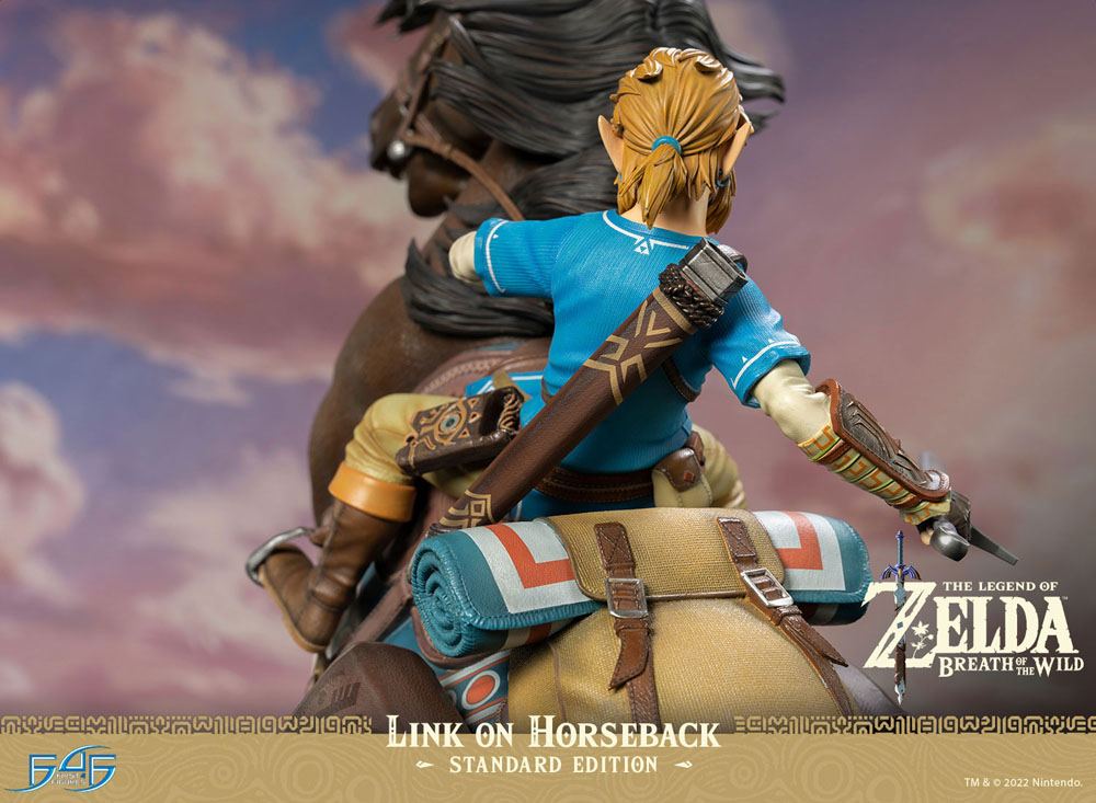 First 4 Figures The Legend of Zelda Breath of the Wild Link on Horseback Statue - Beschädigte Verpackung