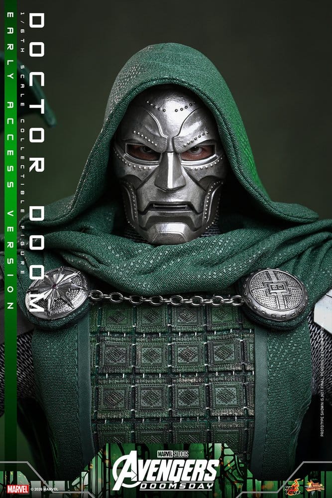 Hot Toys Avengers Doomsday Doctor Doom Movie Masterpiece 1/6 Actionfigur