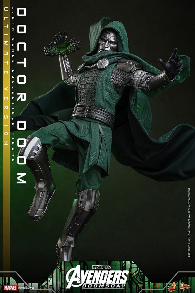 Hot Toys Avengers Marvel Doctor Doom Ultimate Version 1/6 Actionfigur
