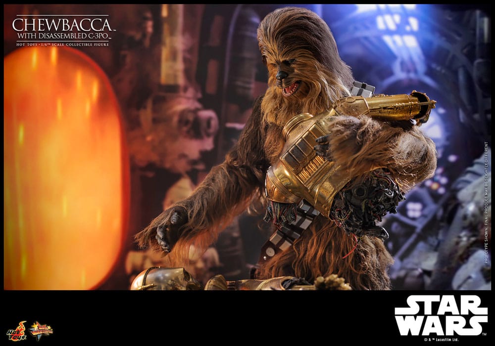 Hot Toys Star Wars Episode V Chewbacca with Disassembled C-3PO 1/6 Actionfigur