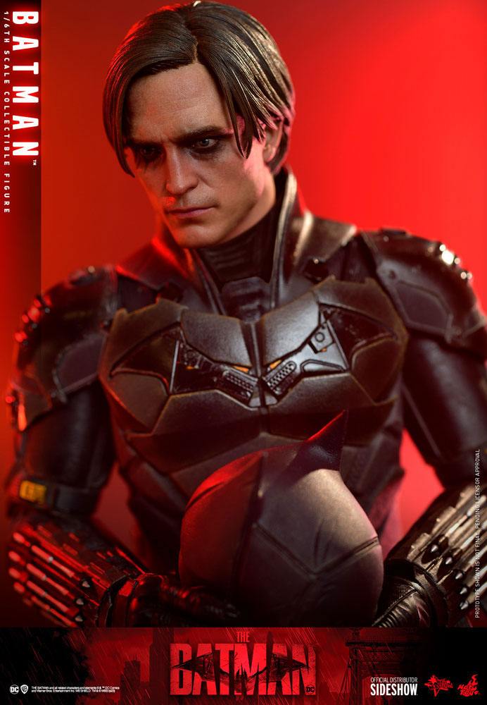 Hot Toys The Batman Movie Masterpiece Actionfigur 1/6 31 cm - Stark beschädigte Verpackung