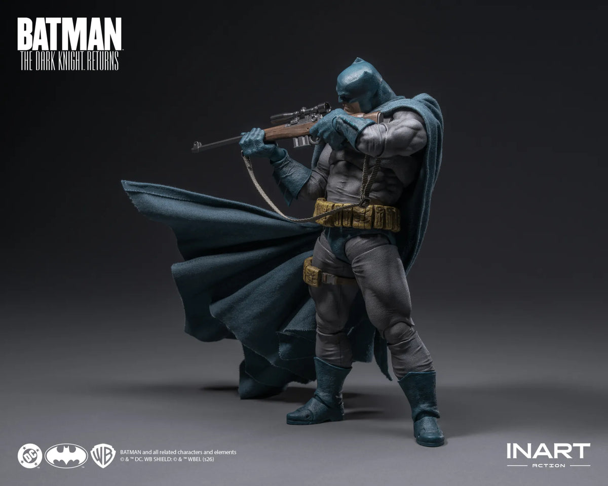 INART Batman The Dark Knight Returns Blue Suit 1/12 Actionfigur