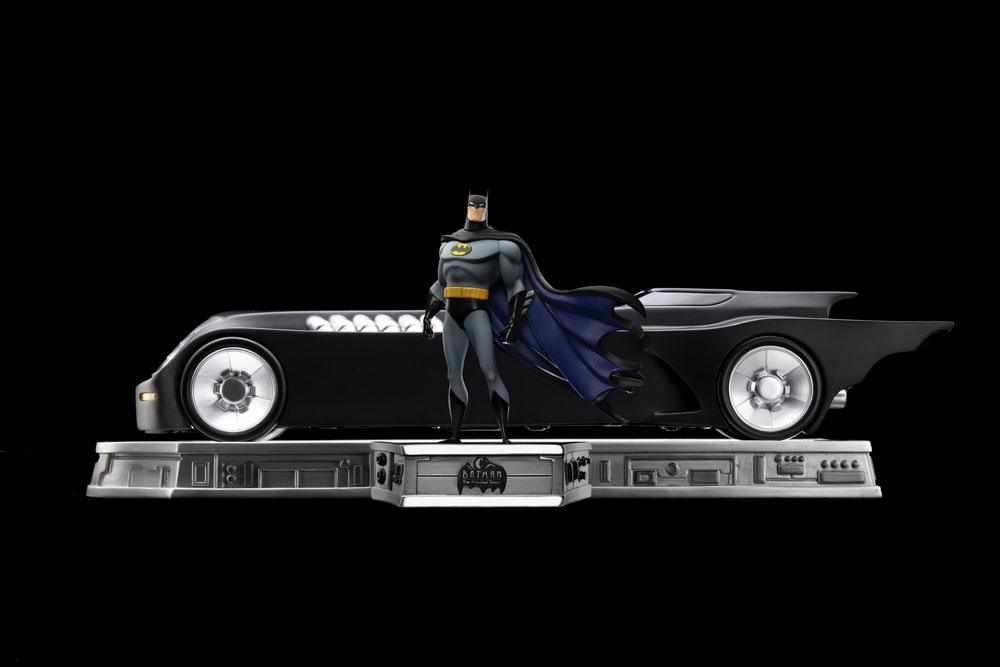 Iron Studios Batman The Animated Series (1992) Batman and Batmobile 1/10 Deluxe Statue