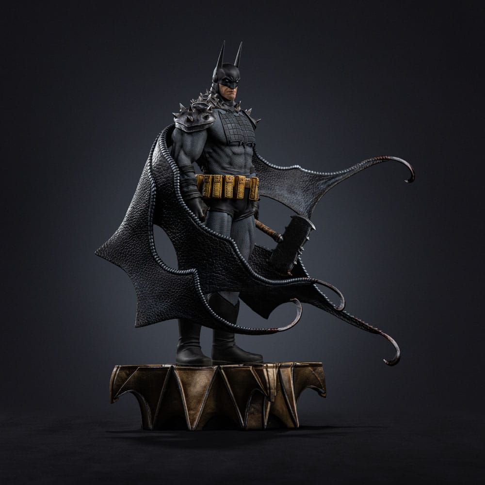 Iron Studios DC Comics Art Scale Statue Batman Absolute 1/10 Statue