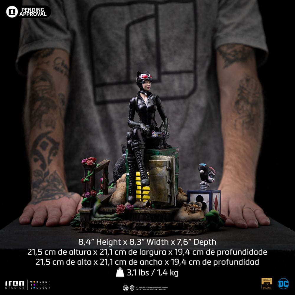 Iron Studios DC Comics Catwoman (Gotham City Sirens) Deluxe 1/10 Statue