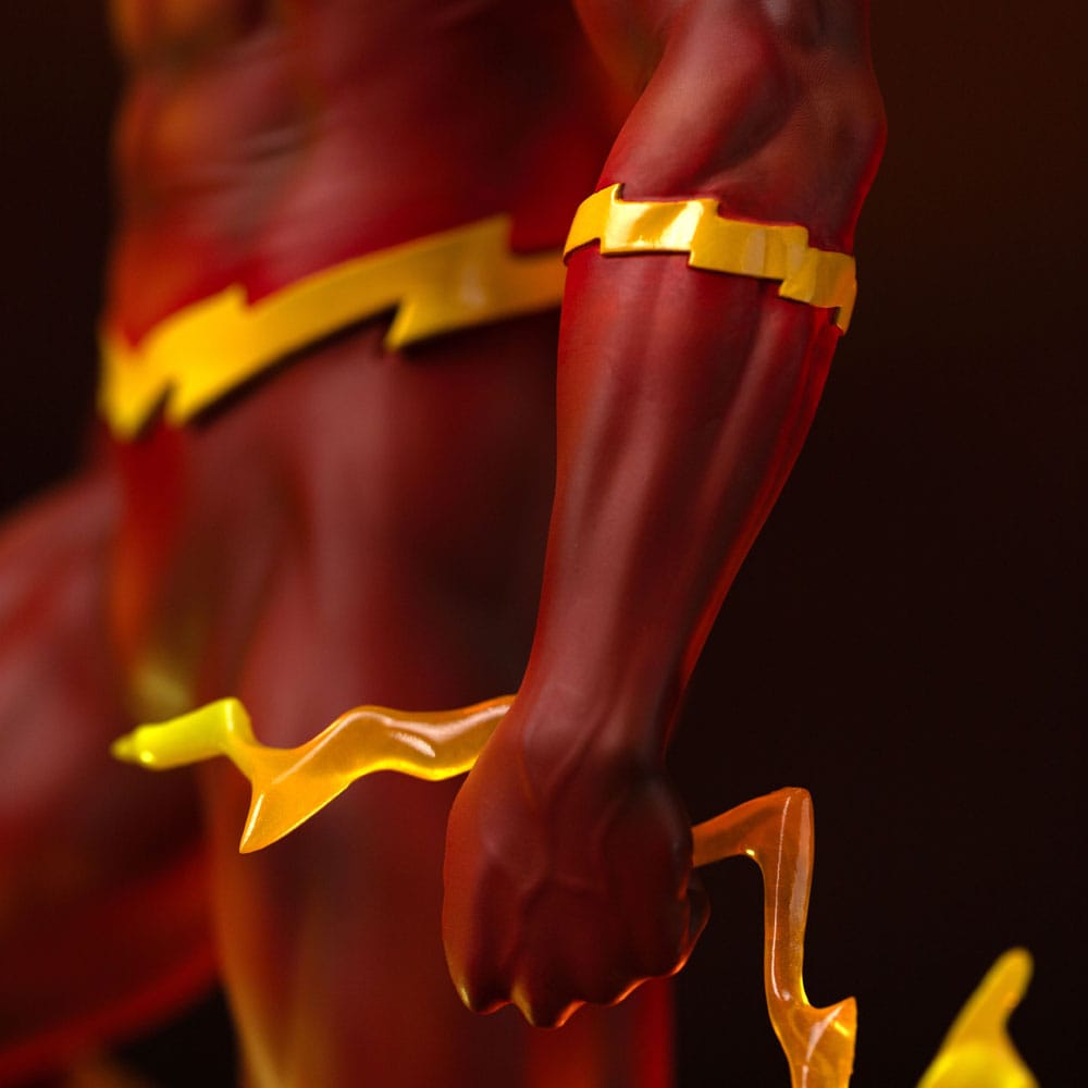 Iron Studios DC Comics Legacy Replica Flash 1/4 Statue