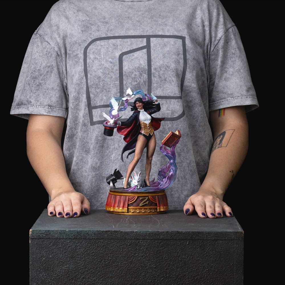 Iron Studios DC Comics Zatanna 1/10 Art Scale Statue