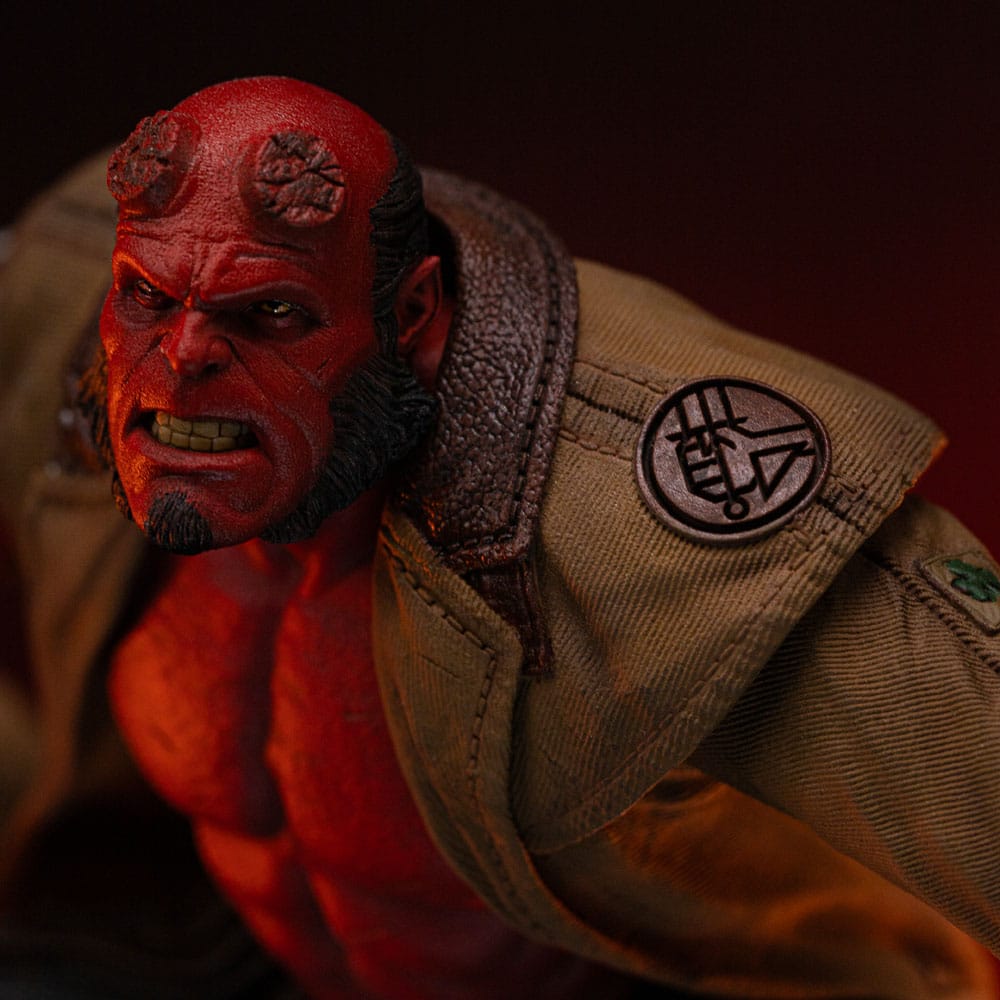 Iron Studios Hellboy 2 Hellboy 1/10 BDS Art Scale Statue