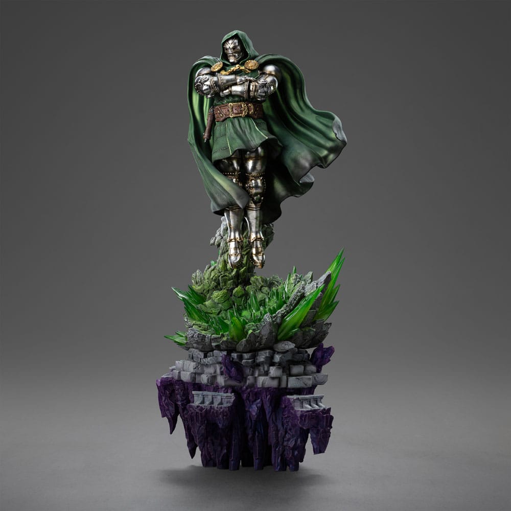 Iron Studios Marvel Legends Doctor Doom The Infinity Gauntlet Deluxe Edition 1/10 Statue