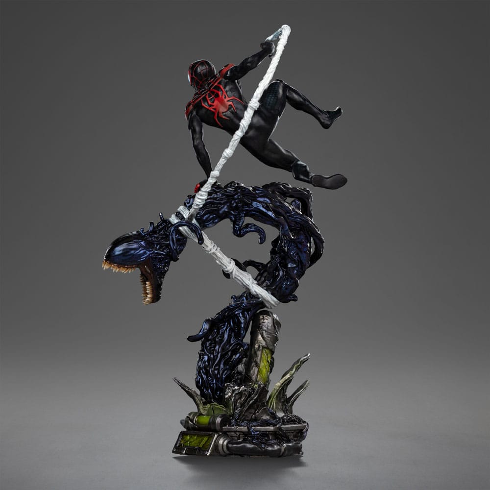 Iron Studios Spider-Man vs. Villains Miles Morales Diorama 1/10 Statue