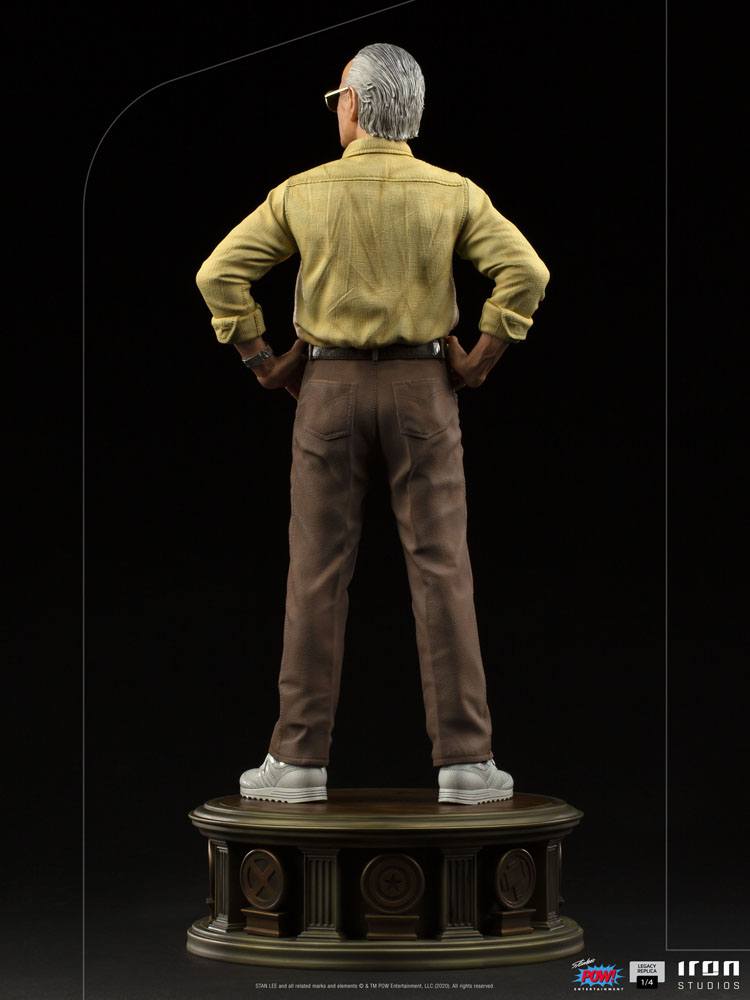 Iron Studios Stan Lee Legacy Replica 1/4 Statue