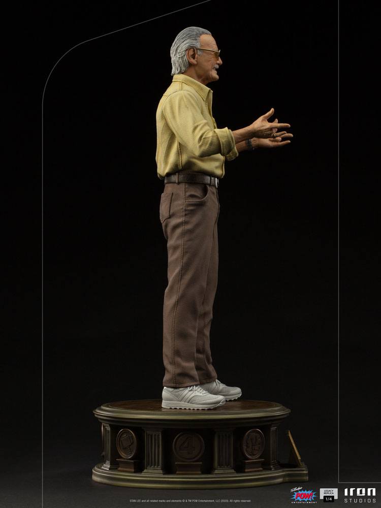 Iron Studios Stan Lee Legacy Replica 1/4 Statue