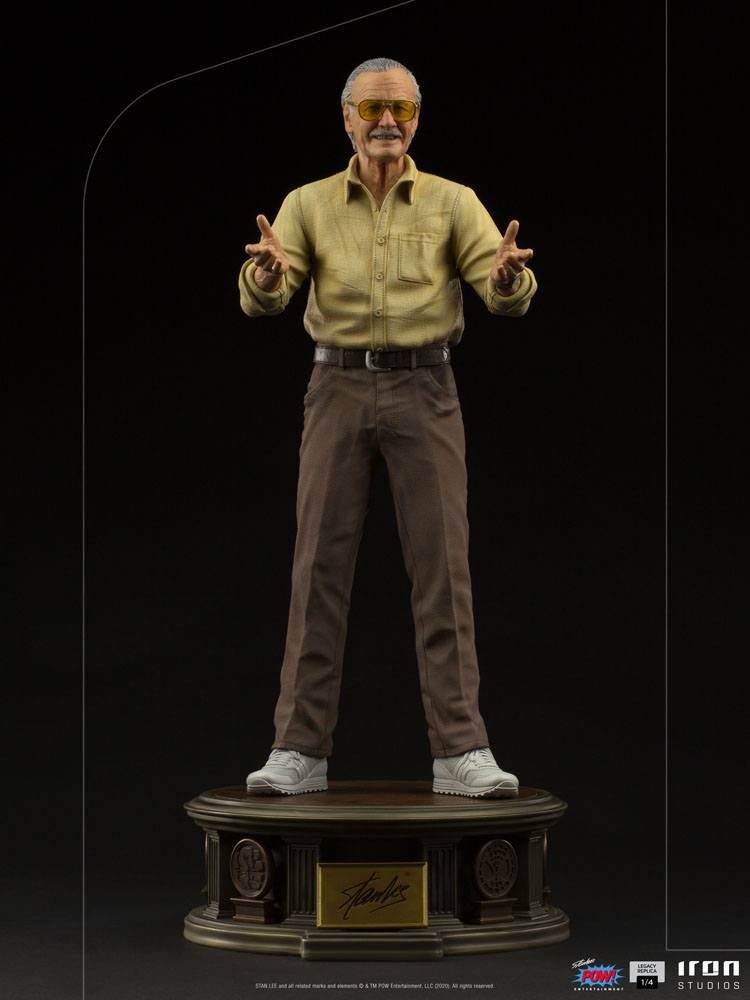 Iron Studios Stan Lee Legacy Replica 1/4 Statue