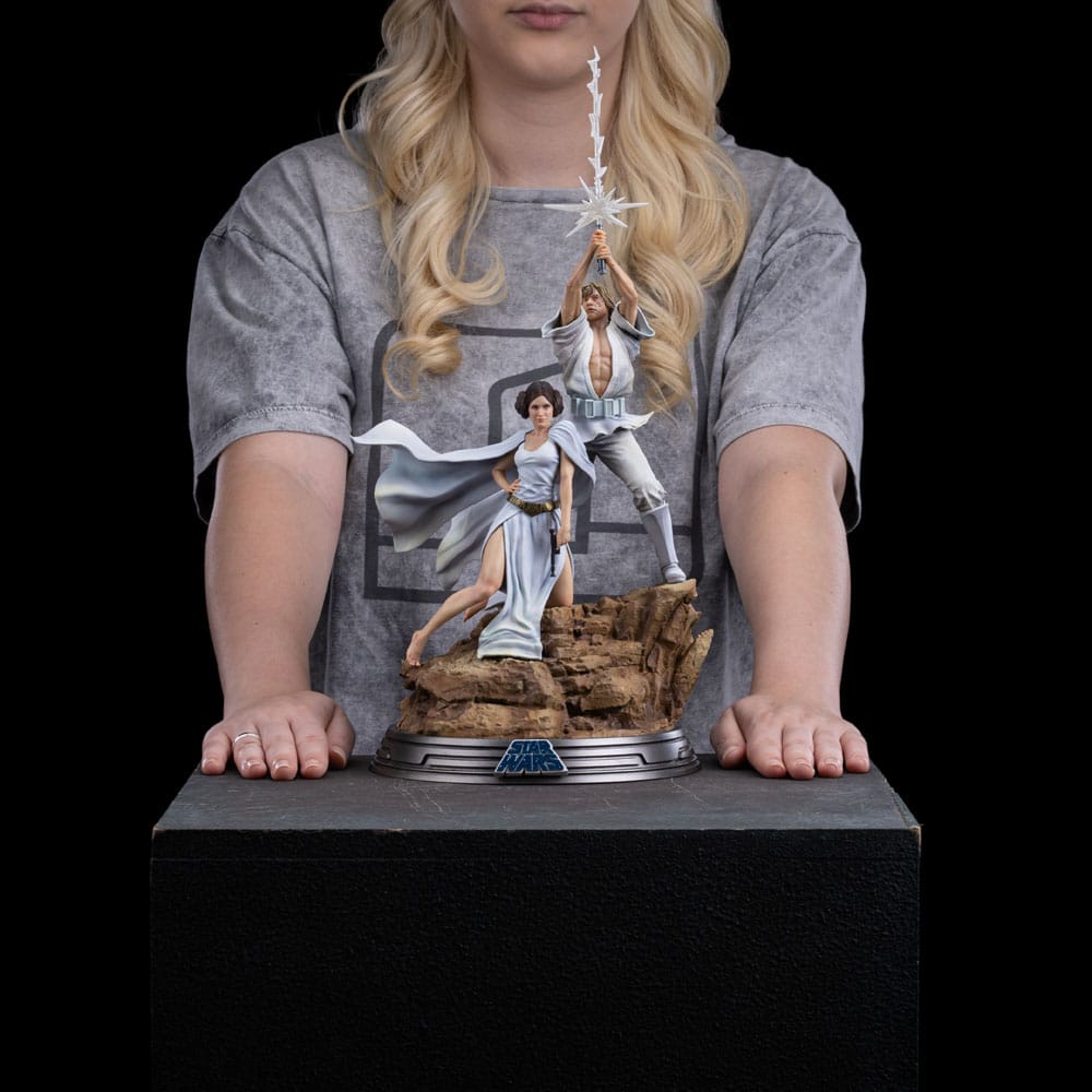 Iron Studios Star Wars Luke and Leia 1/10 Deluxe Art Scale Statue