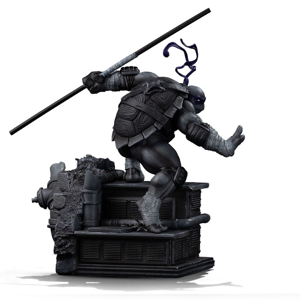 Iron Studios Teenage Mutant Ninja Turtles Donatello Black and White Exclusive 1/10 Statue