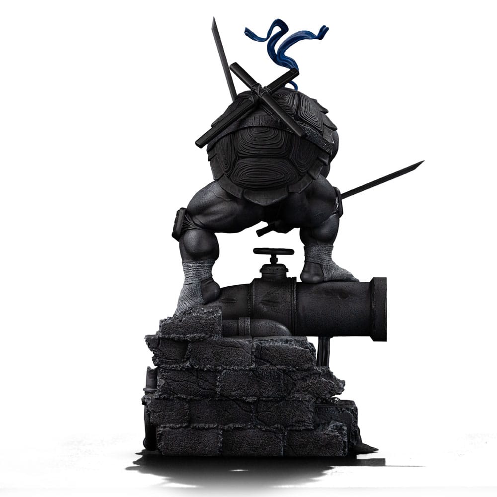 Iron Studios Teenage Mutant Ninja Turtles Leonardo Black and White Exclusive 1/10 Statue
