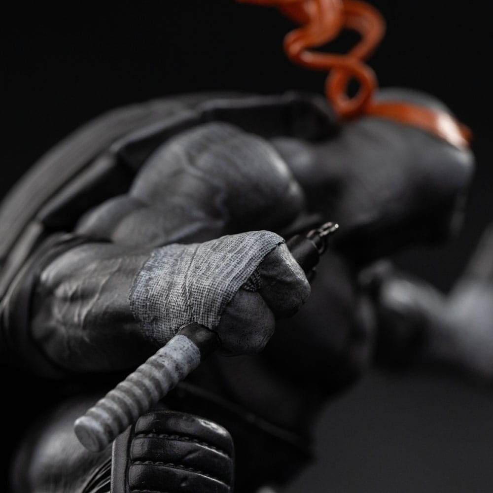 Iron Studios Teenage Mutant Ninja Turtles Michelangelo Black and White Exclusive 1/10 Statue