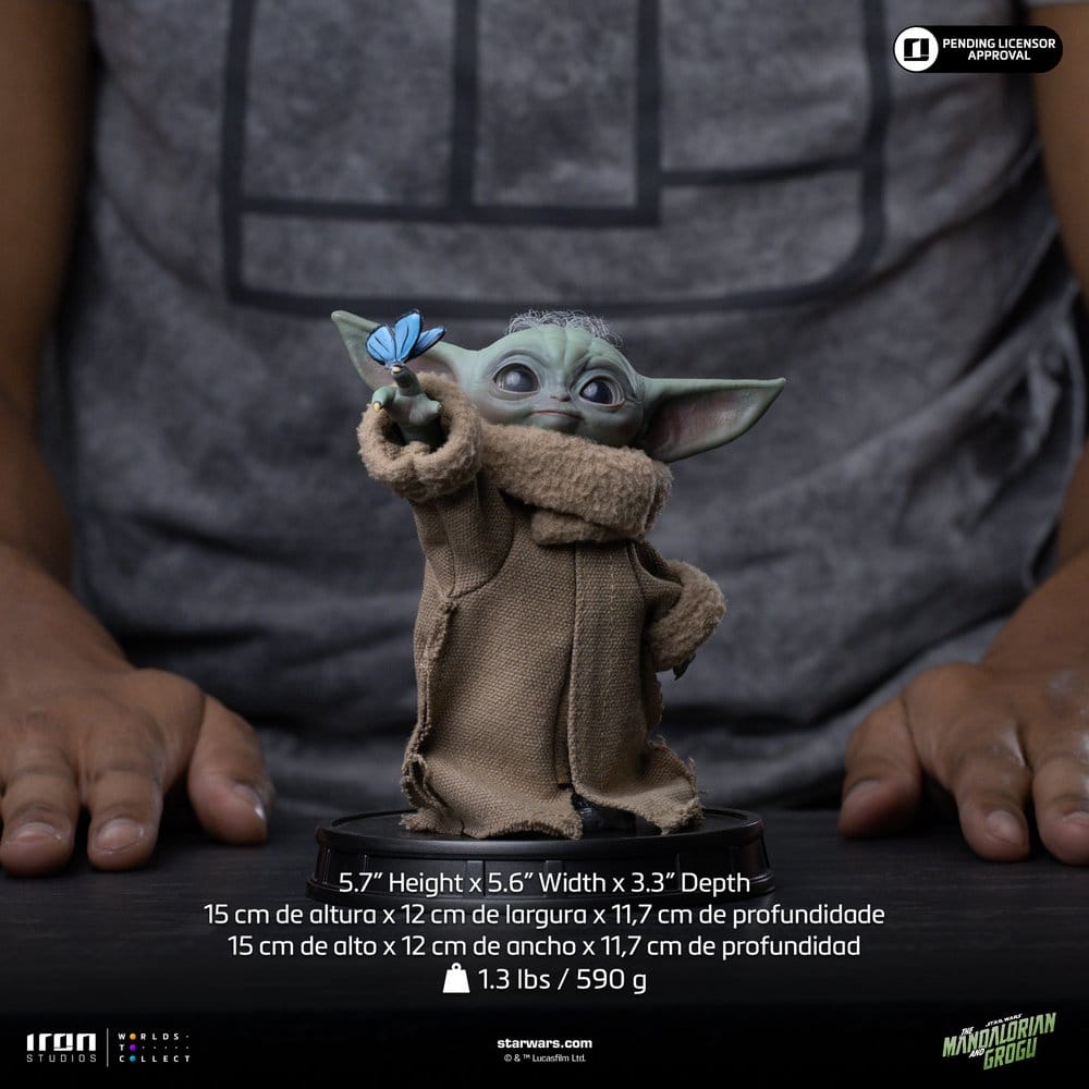 Iron Studios The Mandalorian & Grogu - Grogu Butterfly Wonder Collection Statue