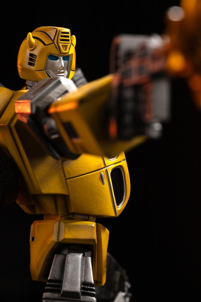 Iron Studios Transformers Demi Art Bumblebee Scale 1/20 Statue