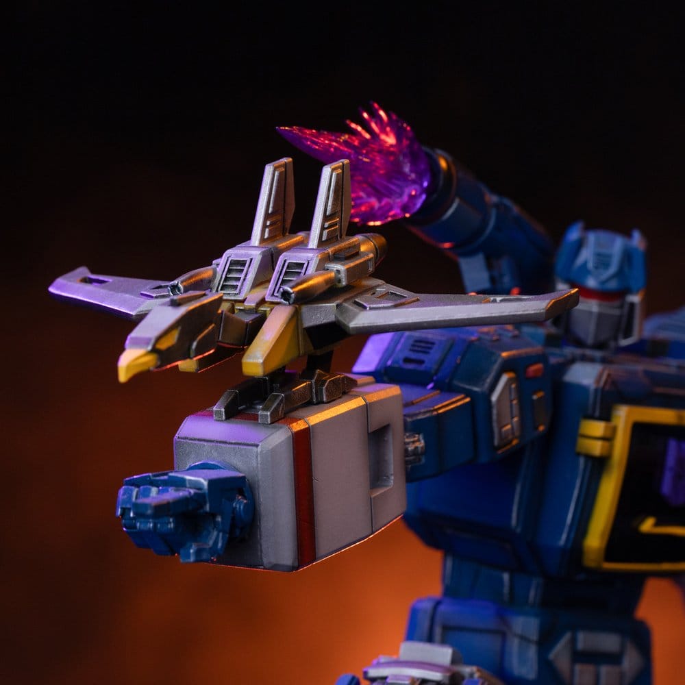 Iron Studios Transformers Demi Scale Soundwave Demi Scale 1/20 Statue