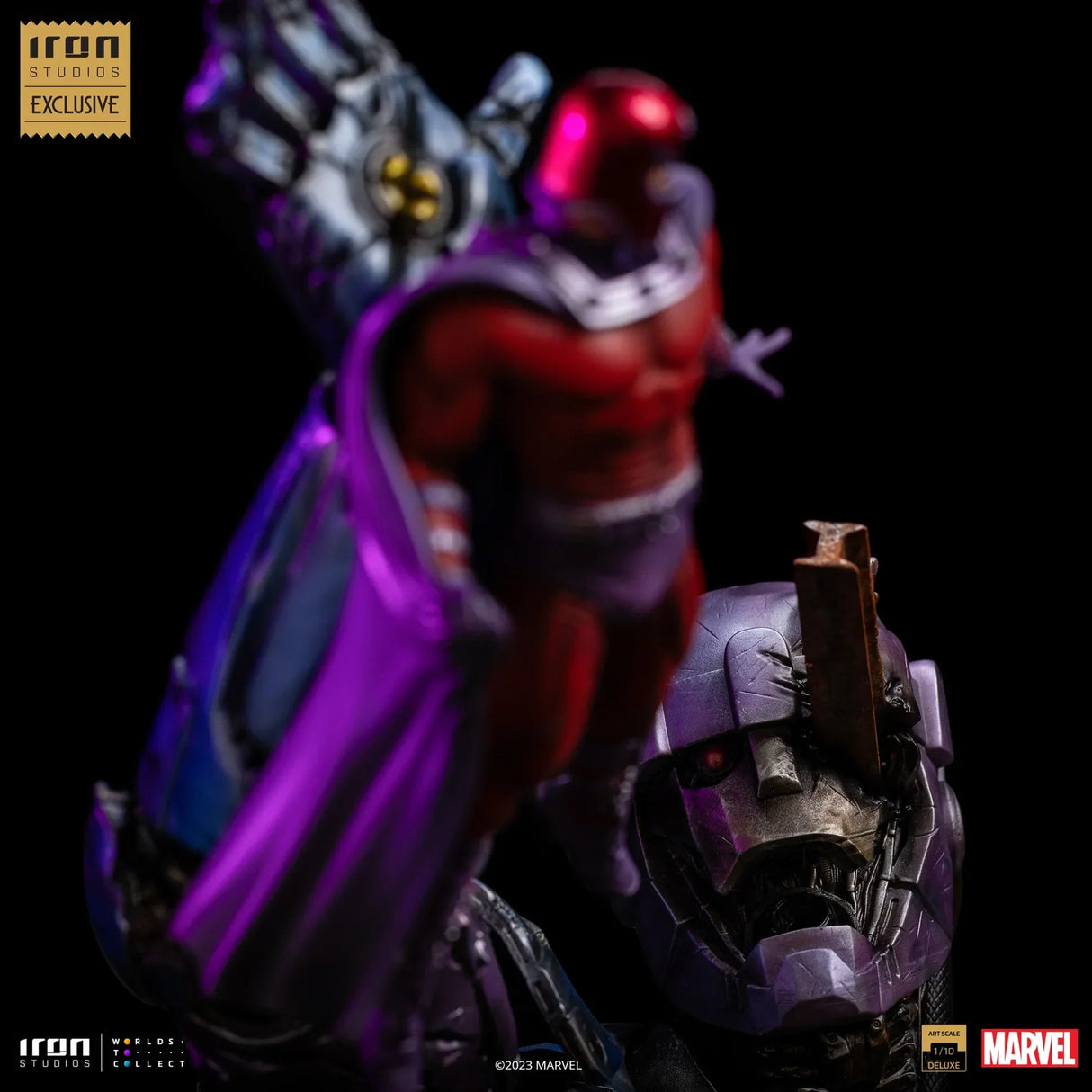 Iron Studios X-Men Magneto vs Sentinel (2023 Event Exclusive) 1/10 Statue