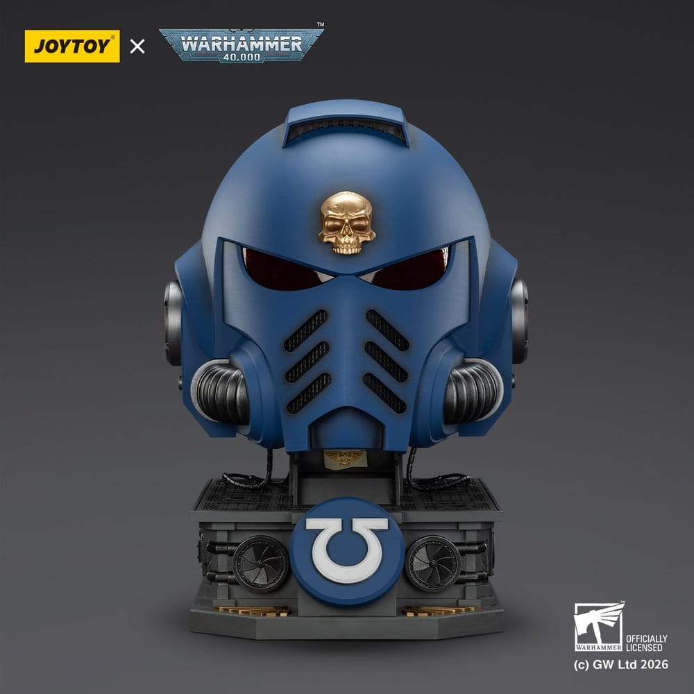 Joy Toy (CN) Warhammer 40,000 Captain MkX Helmet & Display Stand Ultramarines