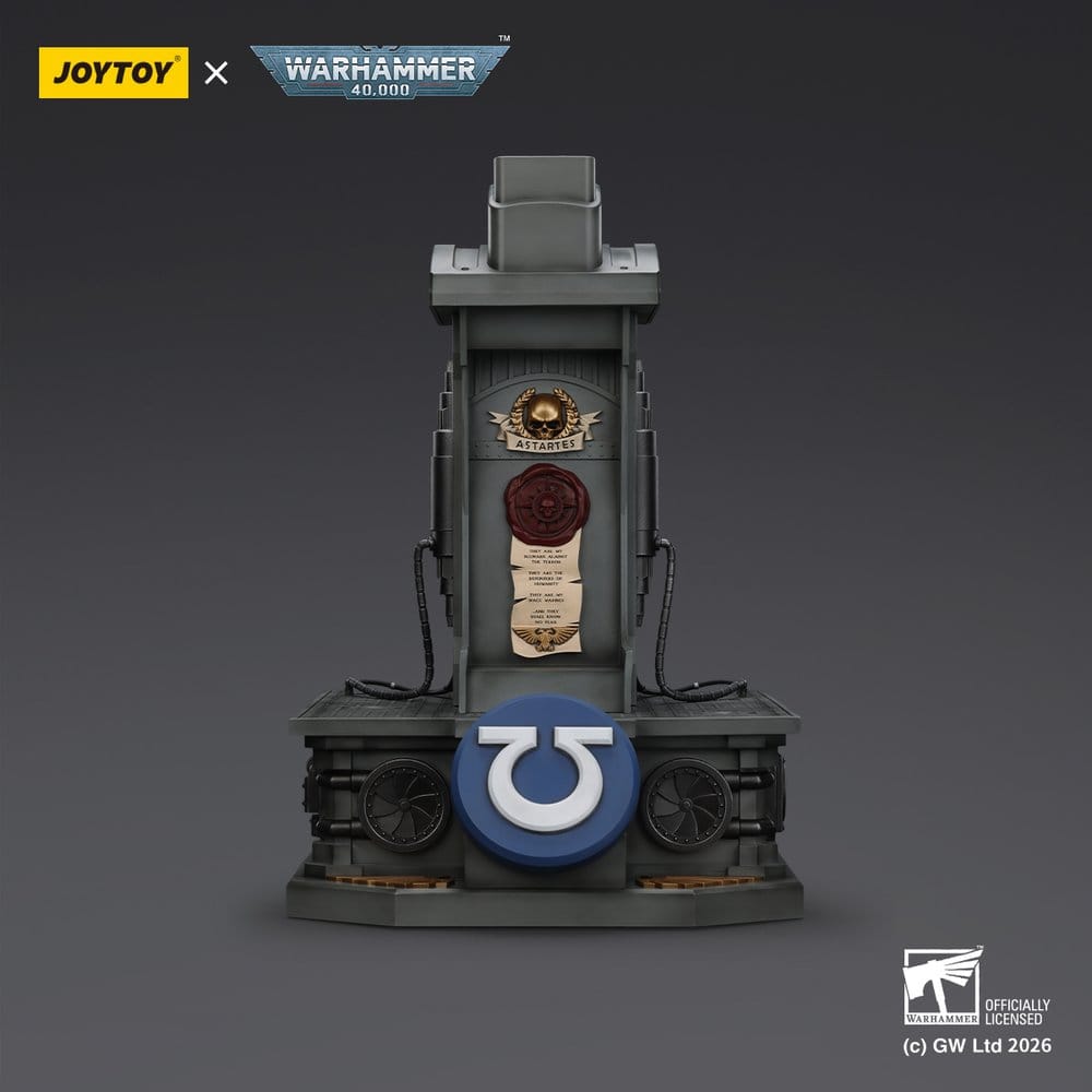 Joy Toy (CN) Warhammer 40,000 Captain MkX Helmet & Display Stand Ultramarines