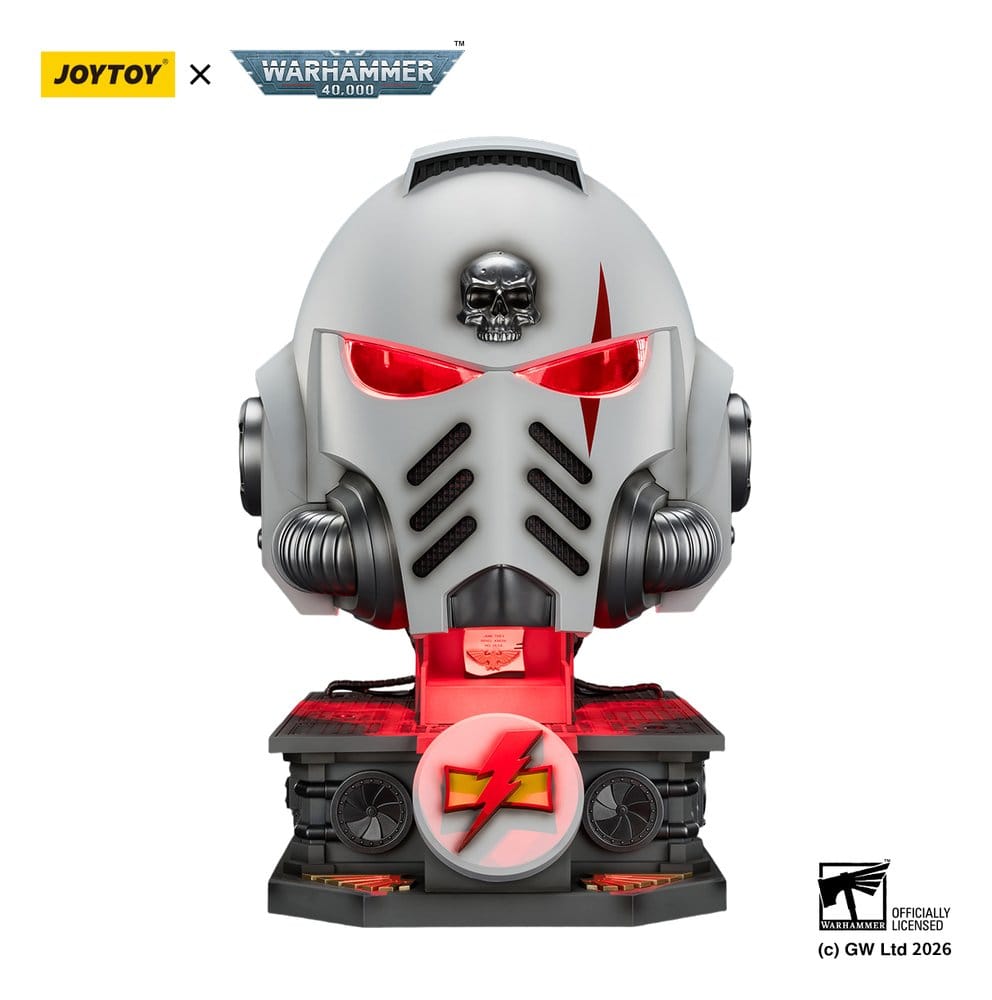 Joy Toy (CN) Warhammer 40,000 Helm mit Display-Ständer White Scars MkX