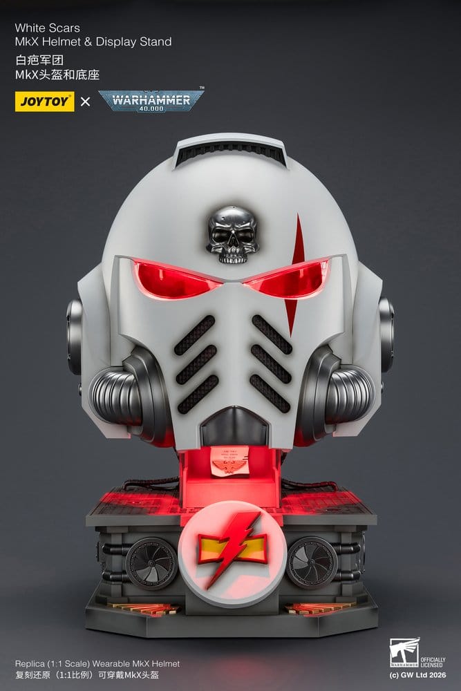 Joy Toy (CN) Warhammer 40,000 Helm mit Display-Ständer White Scars MkX