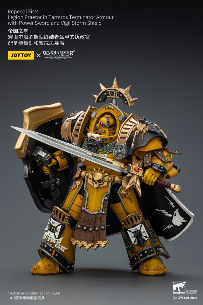 Joy Toy (CN) Warhammer Imperial Fists Legion Praetor in Tartaros Terminator Armourwith Power Sword and Vigil Storm
