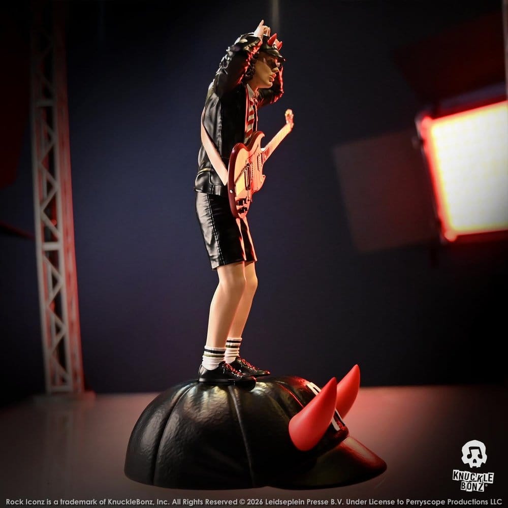 Knucklebonz AC/DC Angus Young IV Rock Iconz 1/9 Statue