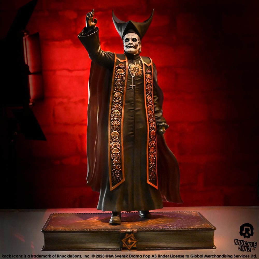 Knucklebonz Ghost Papa Emeritus IV (Black Robes) Rock Iconz 1/9 Statue