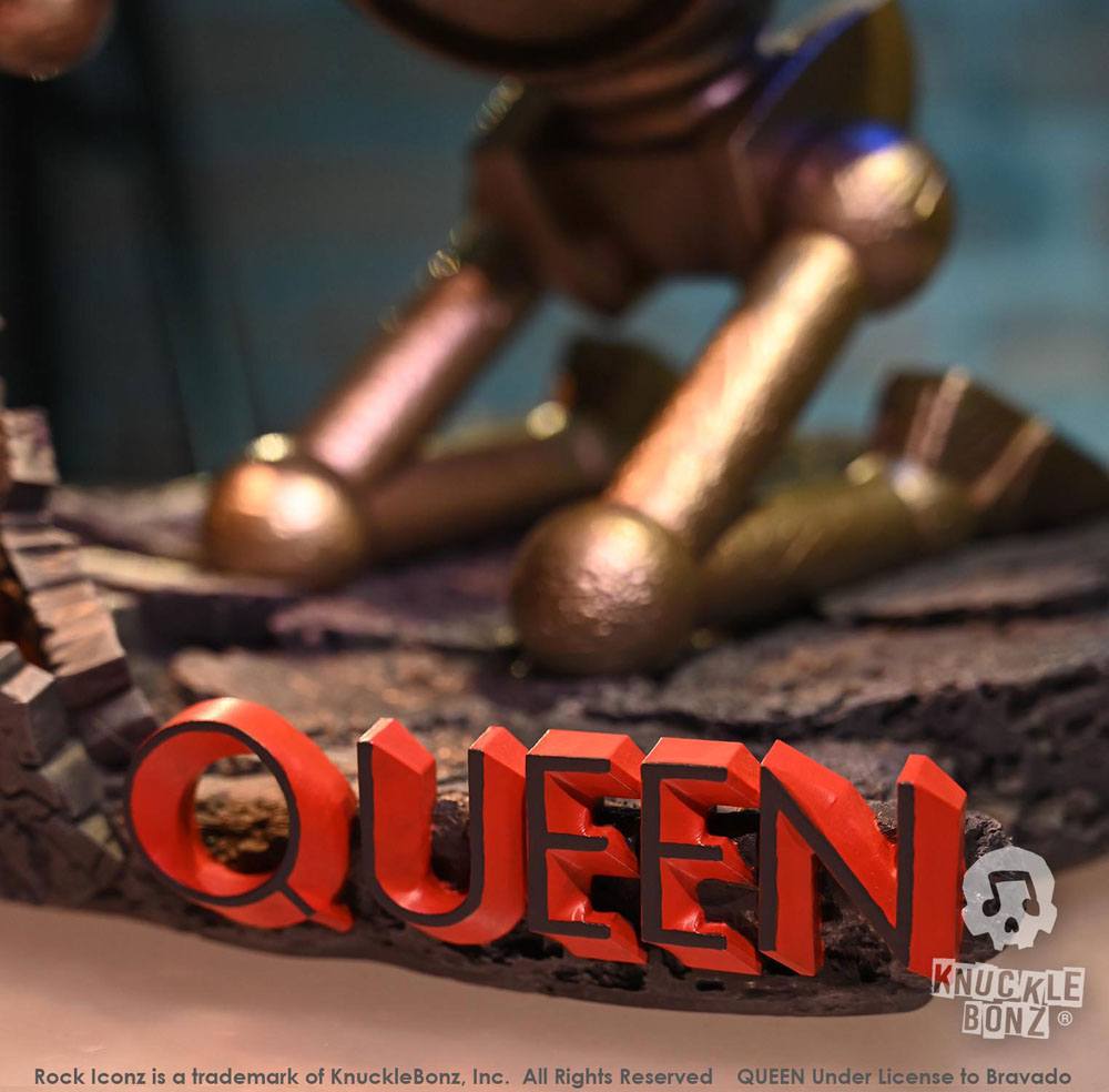 Knucklebonz Queen Robot (News of the World) Statue
