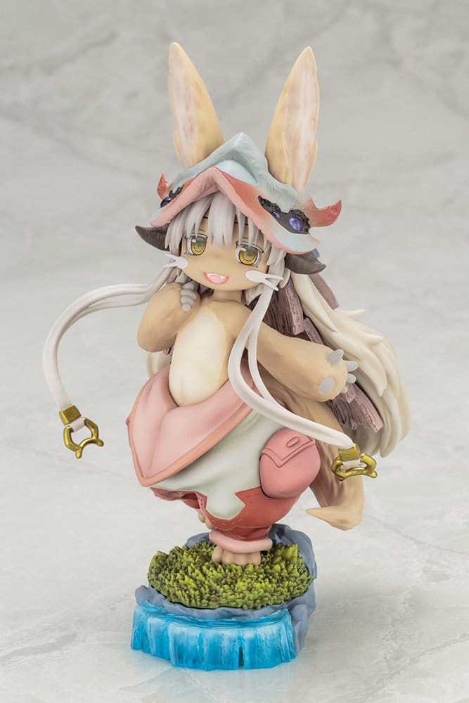 Kotobukiya Made in Abyss: Awakening Mystery Nanachi PVC Figur