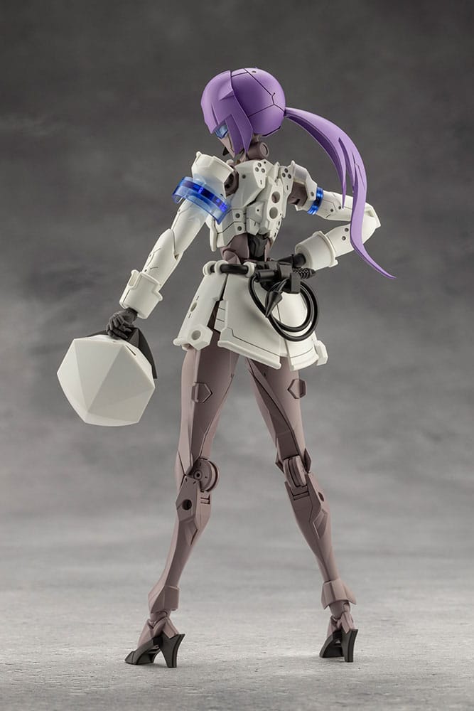 Kotobukiya Megalomaria Universe Unlimited Vanguard Leader Plastic Model Kit