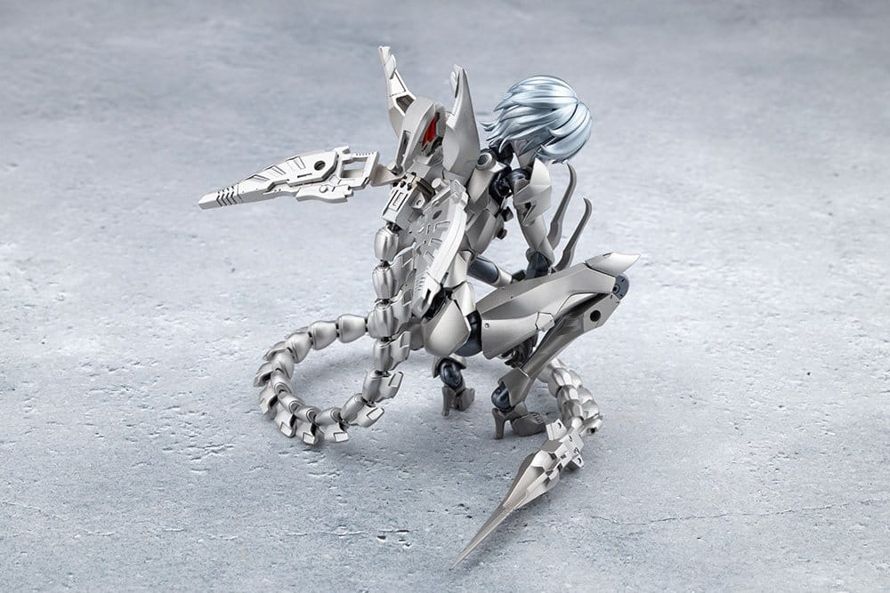 Kotobukiya Megalomaria Unlimited Universe Wreckage Hunter Plastic Model Kit