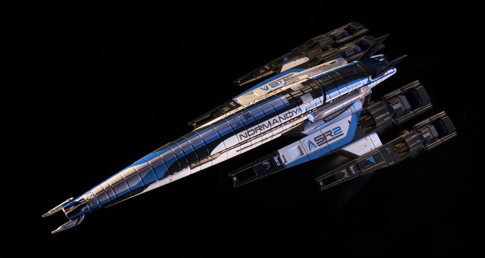 Master Replicas Mass Effect Normandy SR-2 Die-Cast