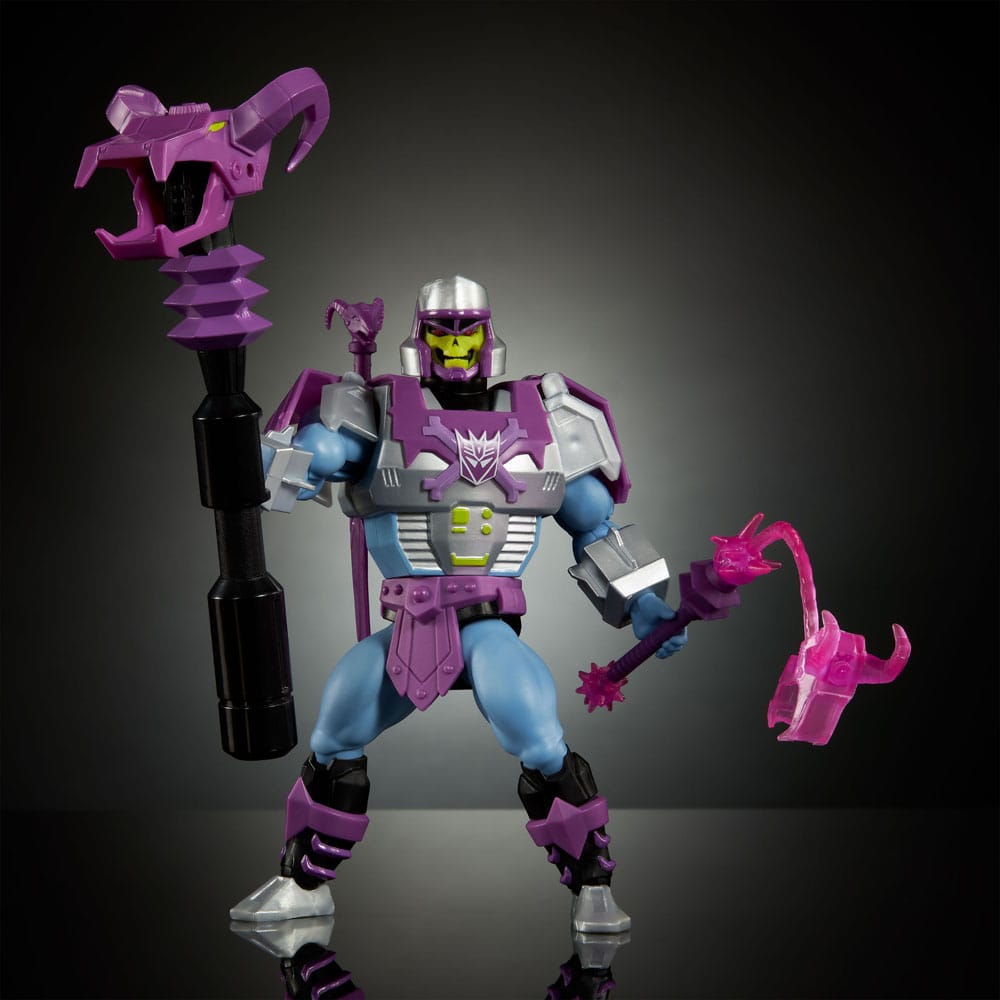 Mattel Masters of the Universe x Transformers Skeletor Megatron Armor European Exclusive heo Actionfigur
