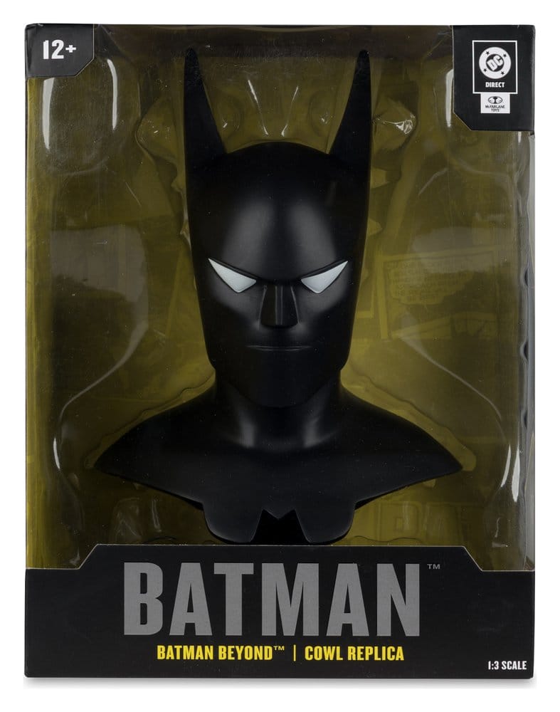 McFarlane Toys DC Direct Batman Cowl 1/3 Prop Replik